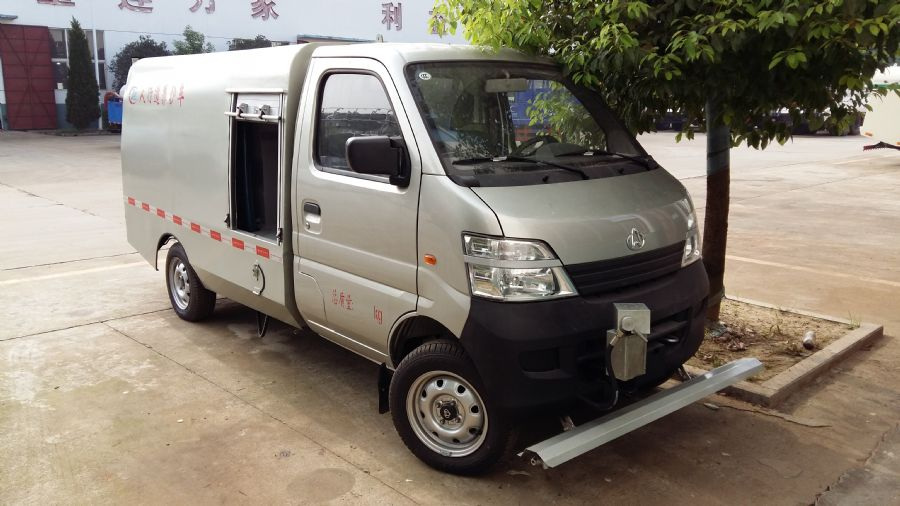 人行道路面清洗車(chē) 人行道路面清洗車(chē)